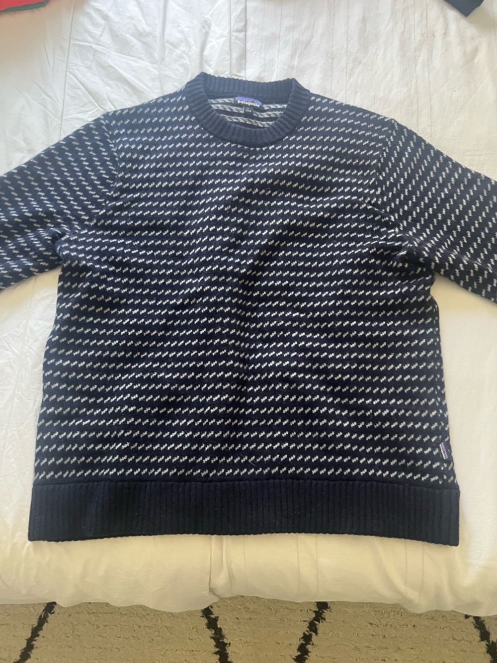 Patagonia Navy and White Patterned Crewneck Sweater